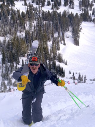 apron challenge hiker